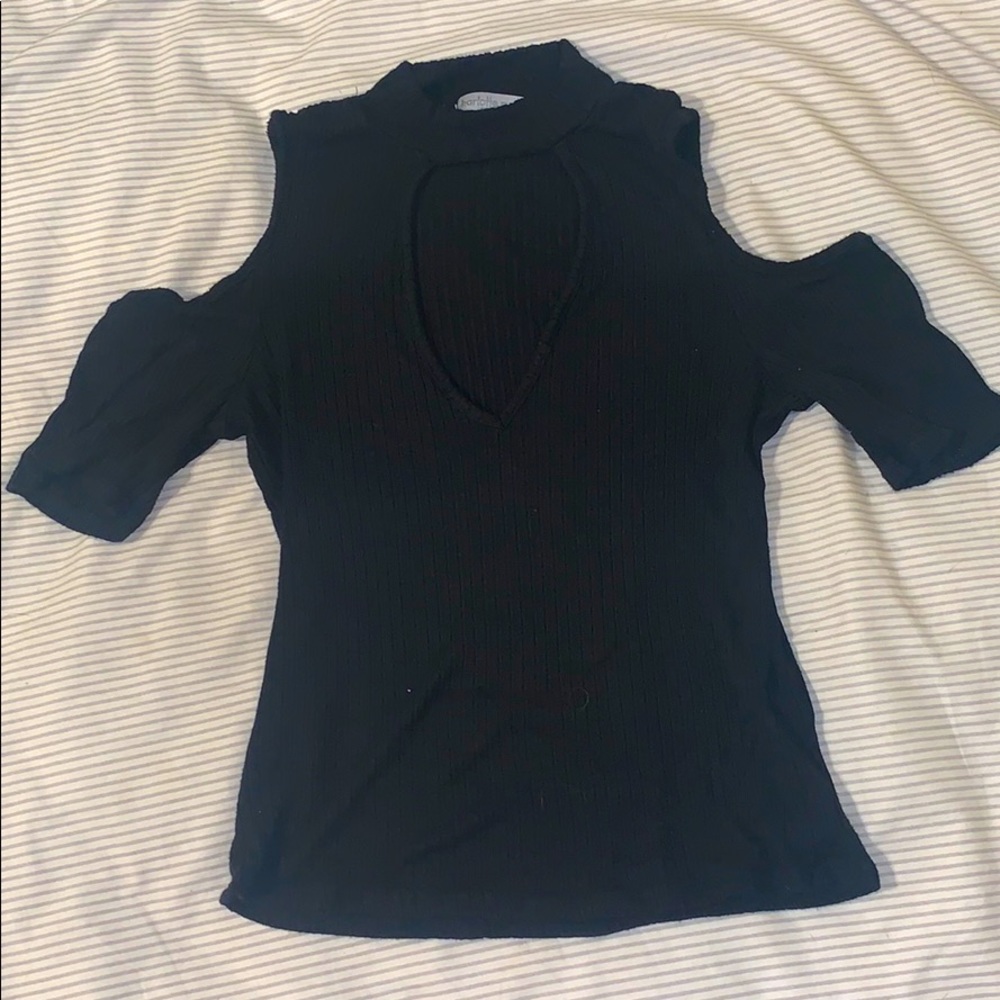 Charlotte Russe Black Keyhole Crop Top